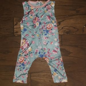 Nwot ATpapa catpaps size 12-18 months